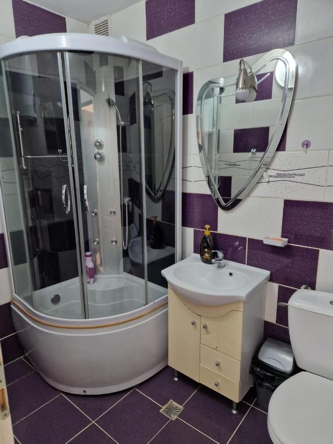 Appartement Garsoniera à Băile Herculane Extérieur photo